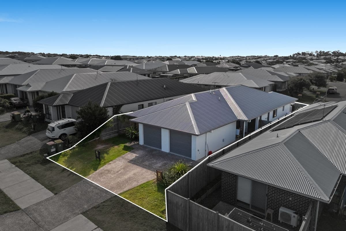 31 EAST BEAUMONT ROAD, Park Ridge, Park Ridge - Image 1