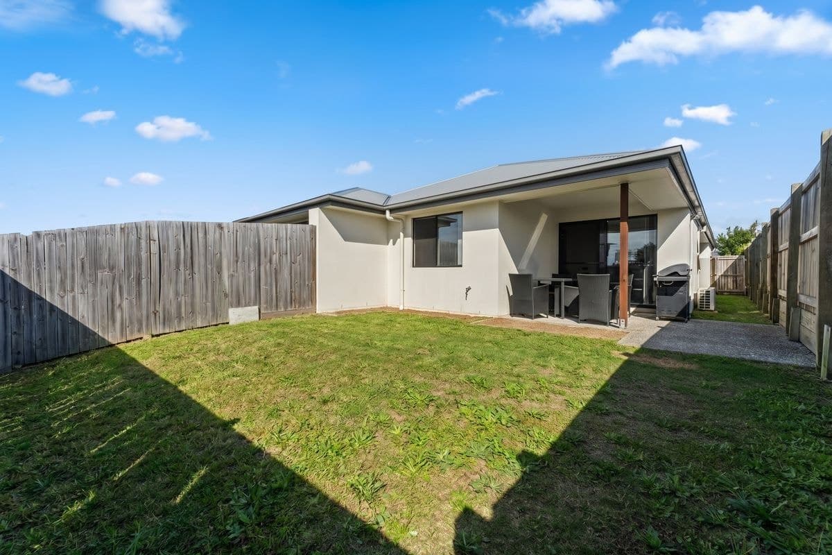 31 EAST BEAUMONT ROAD, Park Ridge, Park Ridge - Thumbnail 6