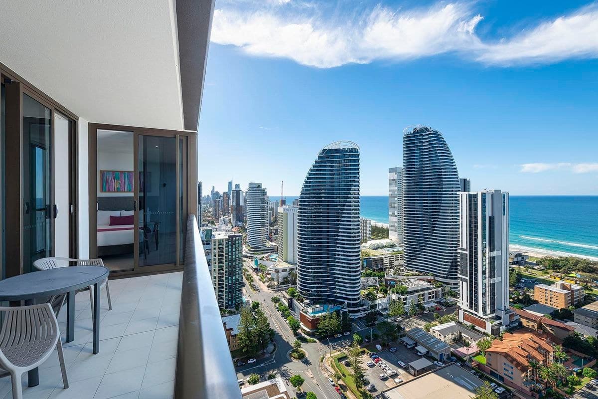 3203 / 2663 GOLD COAST HIGHWAY, Broadbeach, Broadbeach - Thumbnail 2