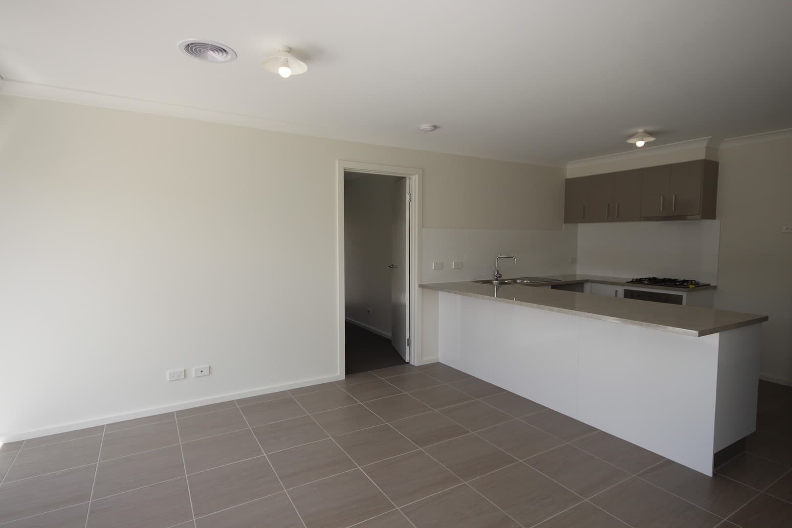 42B Elsie Street, Bell Park, VIC 3215, Bell Park - Thumbnail 3