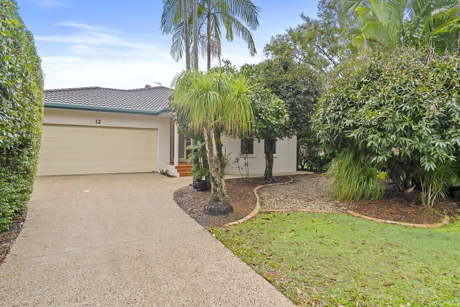 12 Iluka Link, Noosaville - Image 1