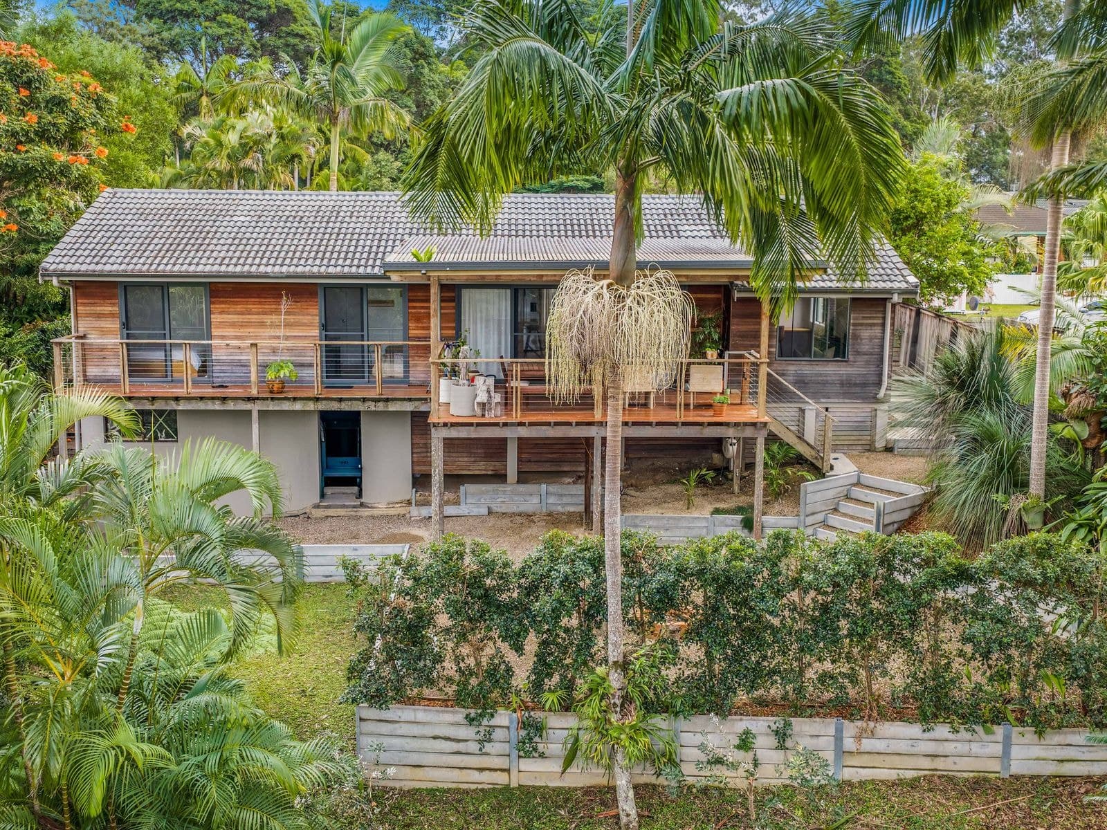 8 Gilba Avenue, Ocean Shores, NSW, Ocean Shores - Thumbnail 2
