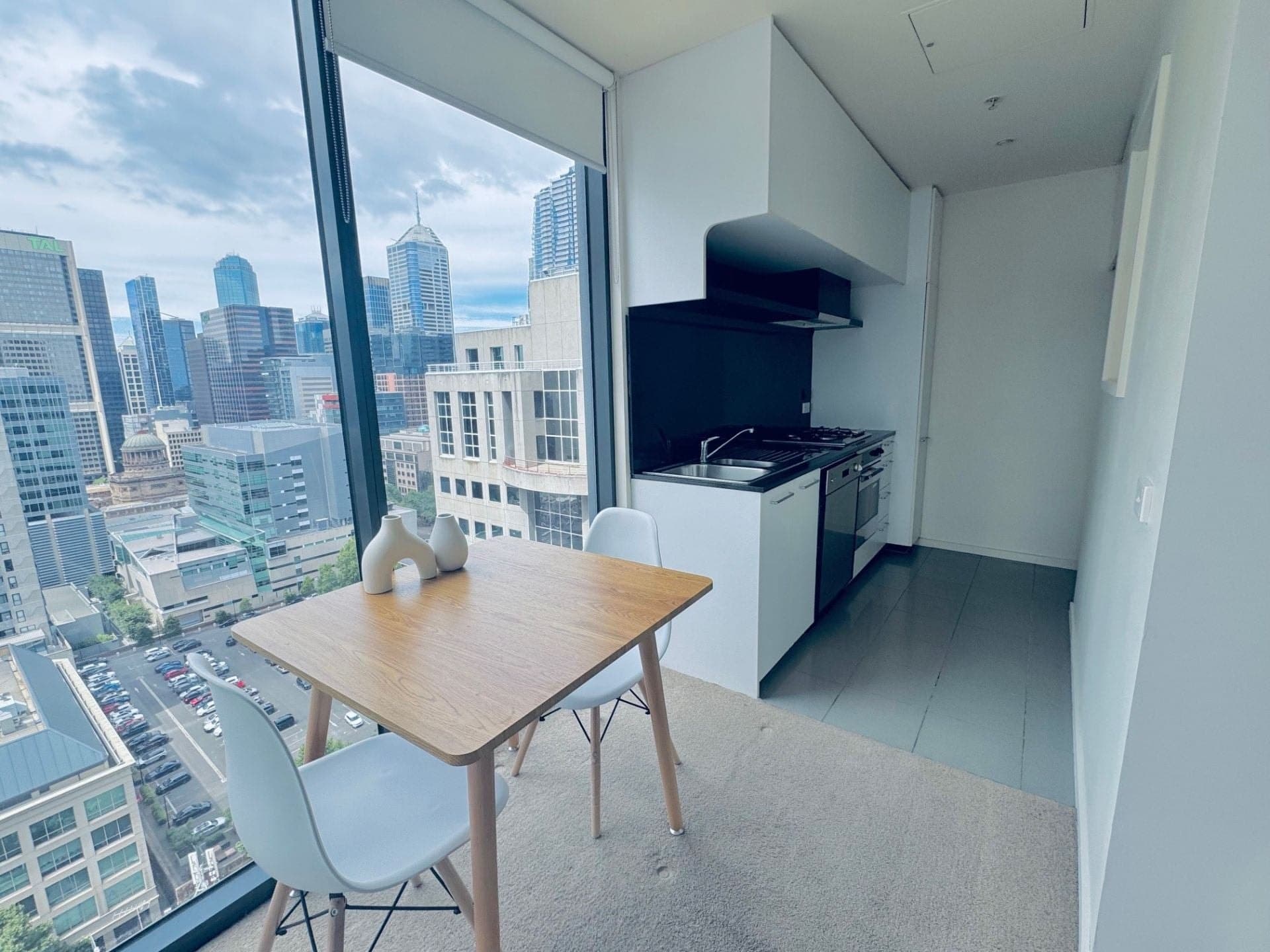 2401/22-40 Wills Street Melbourne VIC, Melbourne - Thumbnail 2