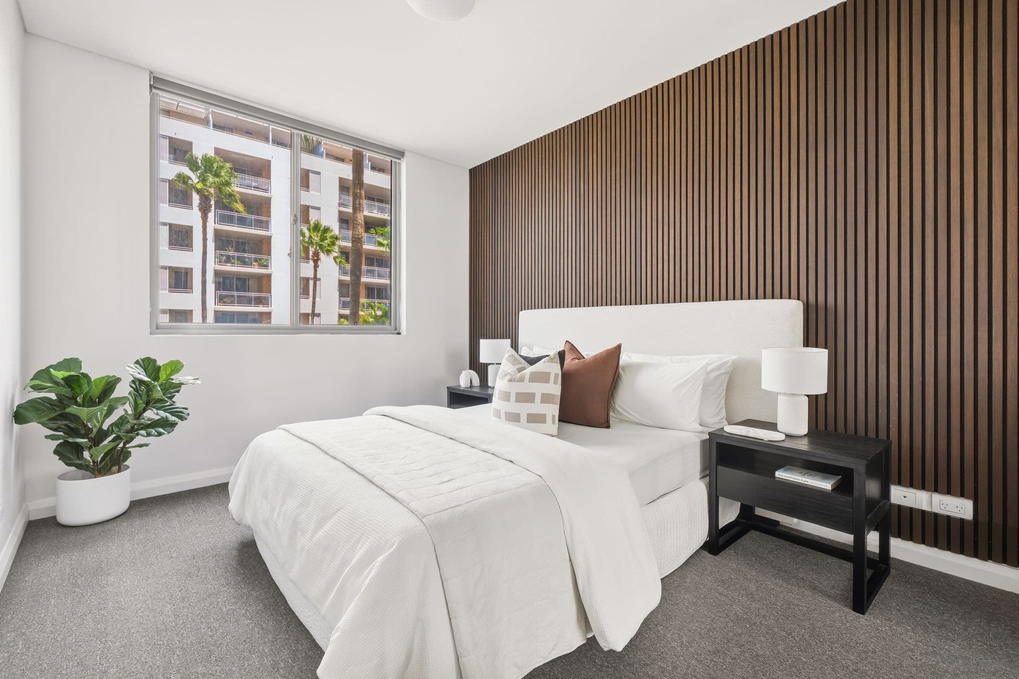 203/7 Stromboli Strait, Wentworth Point, Wentworth Point - Image 1