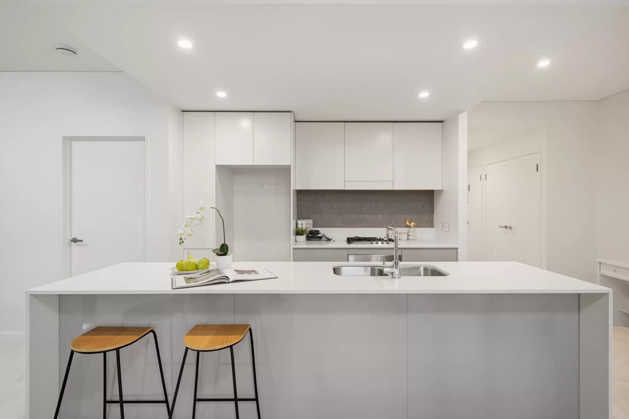 223/2 Half Street, Wentworth Point, Wentworth Point - Thumbnail 4