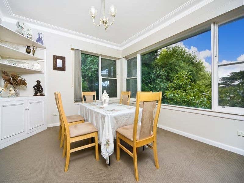 11 Malga Avenue ROSEVILLE CHASE NSW, Roseville Chase - Thumbnail 4