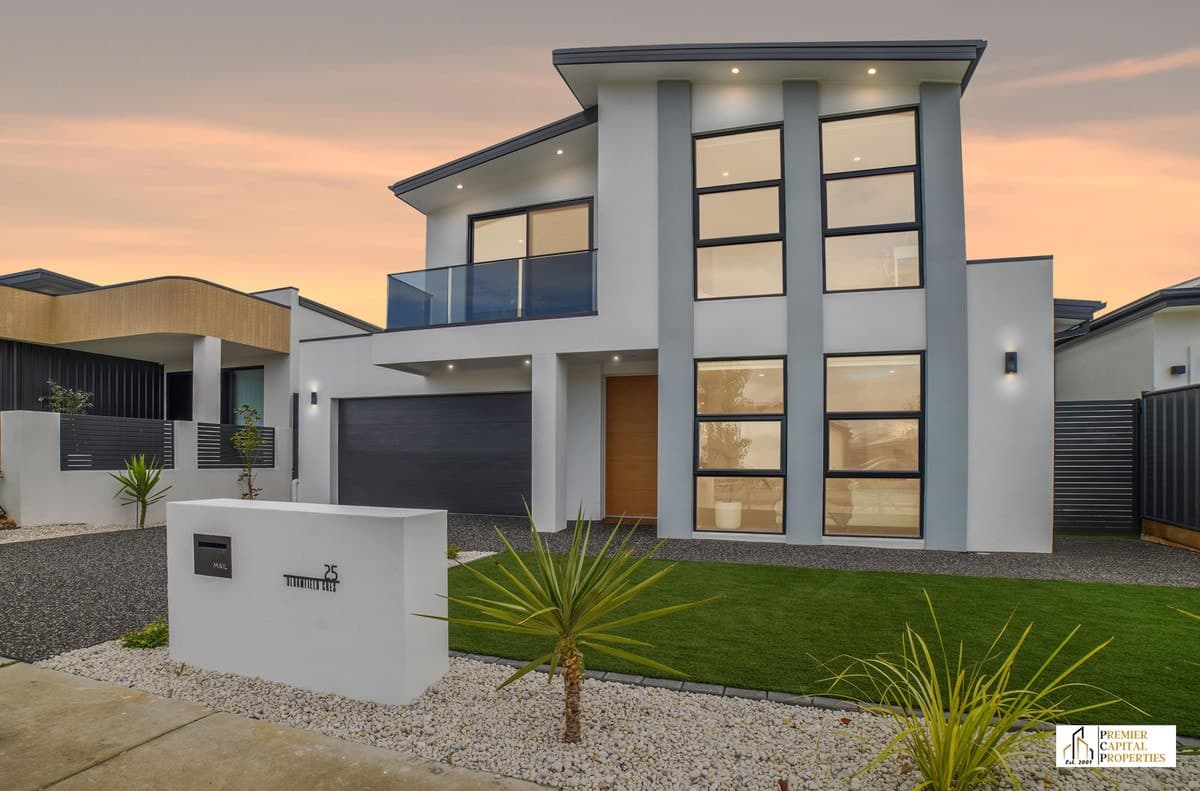 25 Bloomfield Crescent, Taylor ACT 2913, Taylor - Image 1