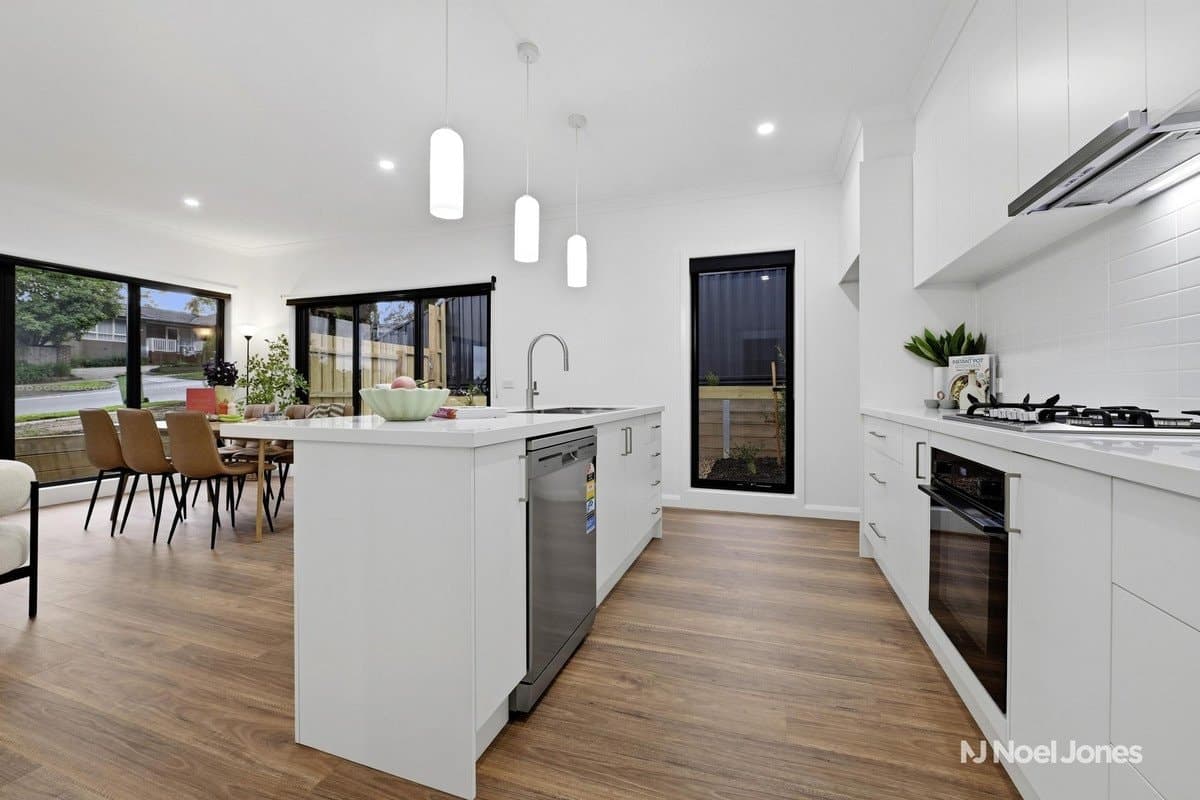 23 Bellara Drive, Mooroolbark - Thumbnail 5