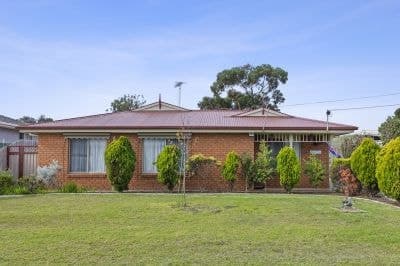 19 Coatsworth Avenue, St Leonards - Thumbnail 2