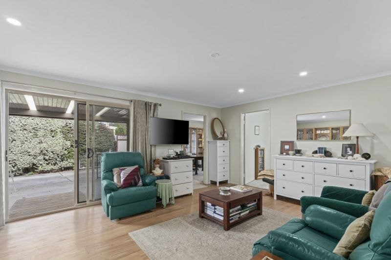19 Coatsworth Avenue, St Leonards - Thumbnail 5