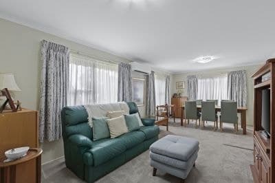 19 Coatsworth Avenue, St Leonards - Thumbnail 8