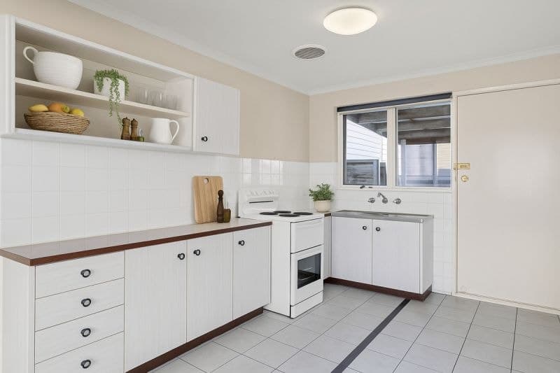 2/1319 Murradoc Road, St Leonards - Thumbnail 5