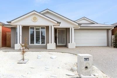 51 Majestic Way, St Leonards - Thumbnail 2