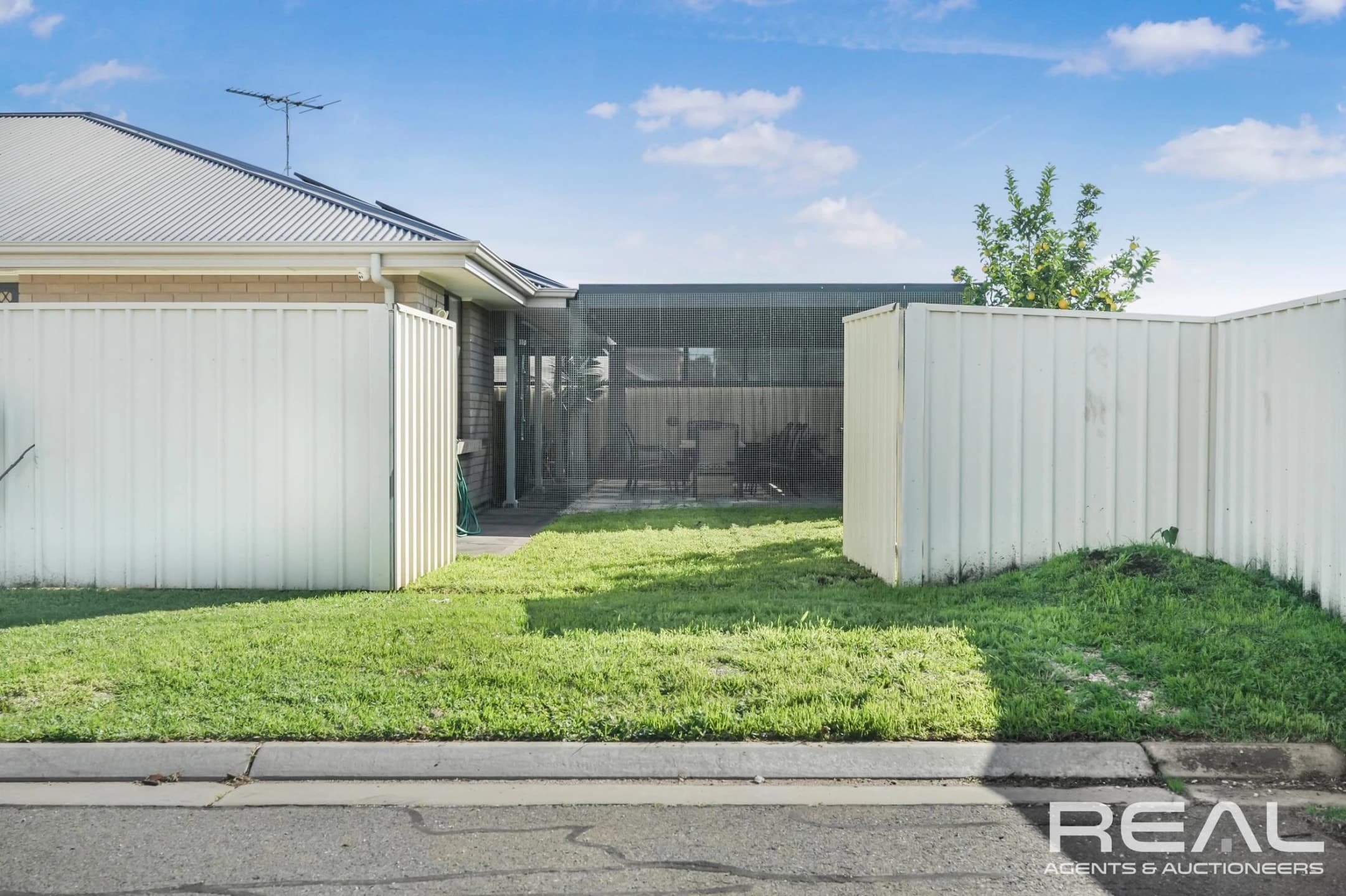 34 Maria Street, Salisbury Downs SA 5108, Salisbury Downs - Thumbnail 4
