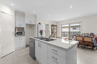 2/6 Edith Court, St Leonards - Thumbnail 6