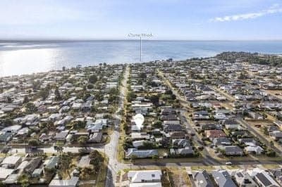 700 Batman Road, Indented Head - Thumbnail 2