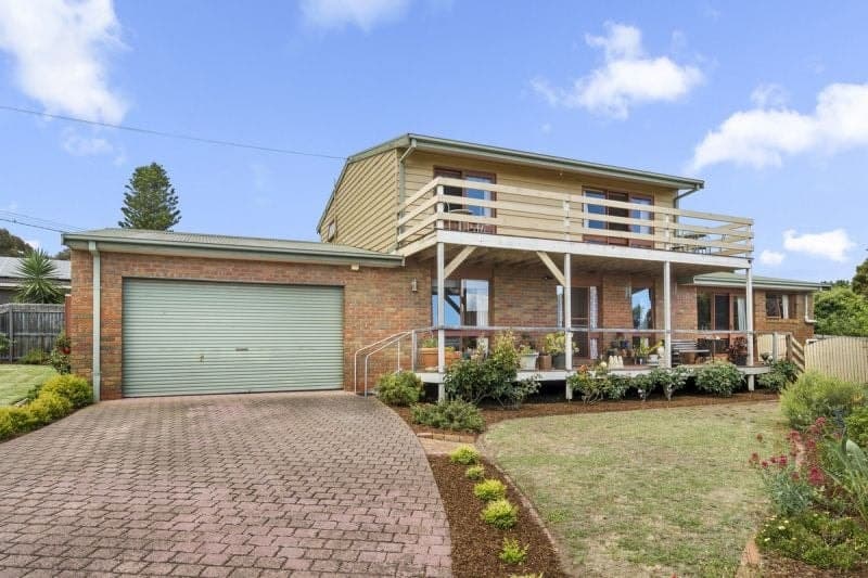 16 Lincoln Drive, Portarlington - Image 1