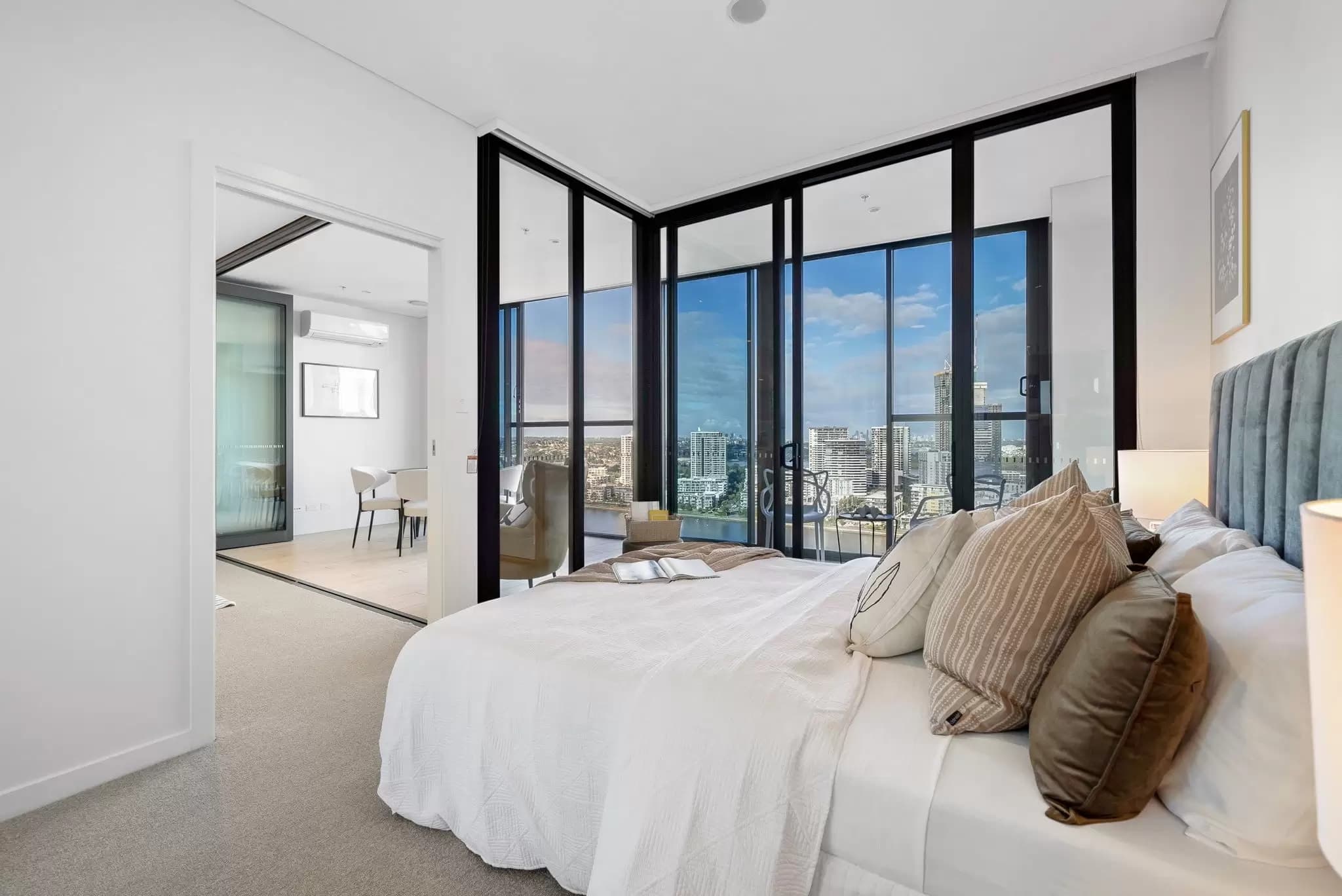 2407/11 Wentworth Place, Wentworth Point, Wentworth Point - Image 1