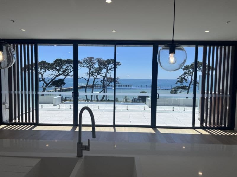 204/1-2 Bluff Road, St Leonards - Image 1