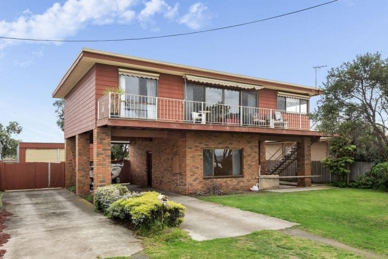 455 The Esplanade, St Leonards - Image 1