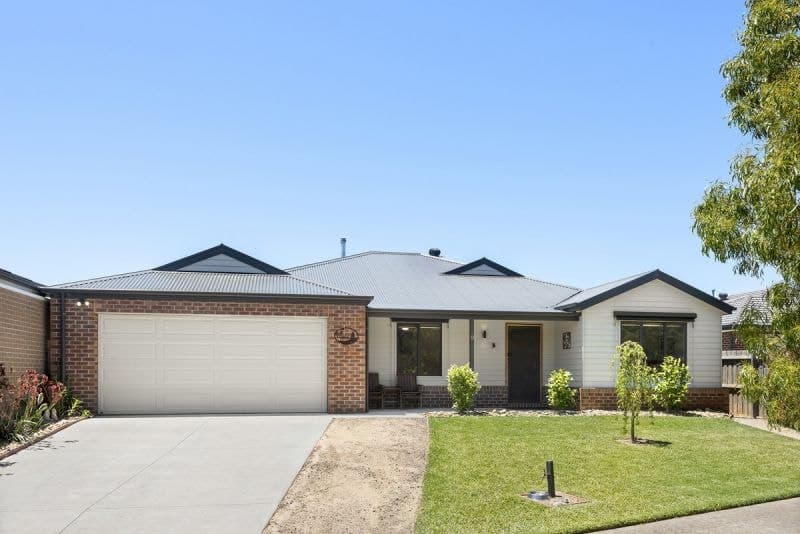 9 Annmaree Drive, Indented Head - Image 1