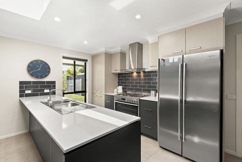 9 Annmaree Drive, Indented Head - Thumbnail 5