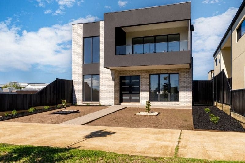 19 Swain Walk, St Leonards - Image 1