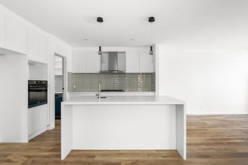 19 Swain Walk, St Leonards - Thumbnail 5