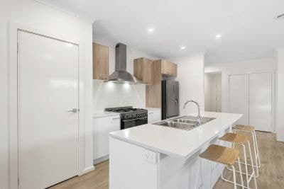 56 Miranda Crescent, St Leonards - Thumbnail 6