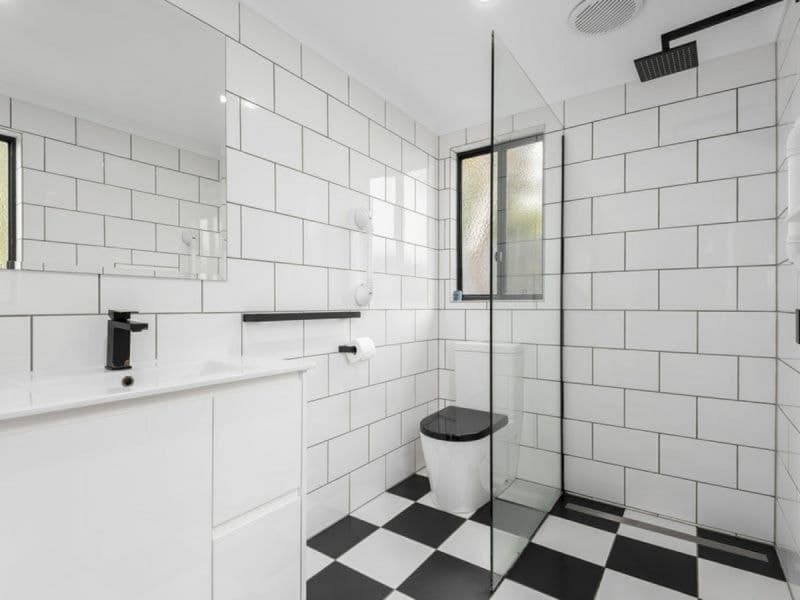 Unit 3 5 Collett Court, St Leonards - Thumbnail 7