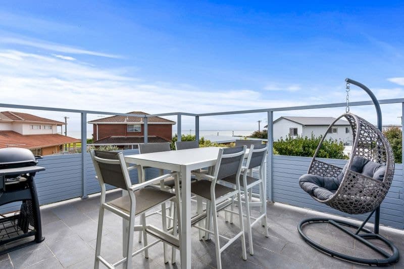 2/13 Gregory Court, Indented Head - Image 1