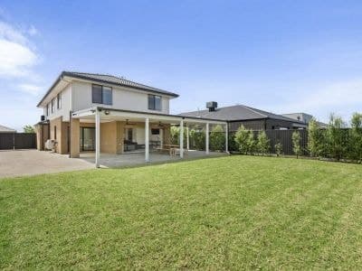 8 Port Deakin Street, St Leonards - Thumbnail 2