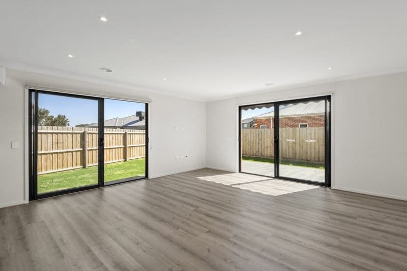 34 Seascape Drive, Indented Head - Thumbnail 5