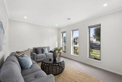 19 Miranda Crescent, St Leonards - Thumbnail 8