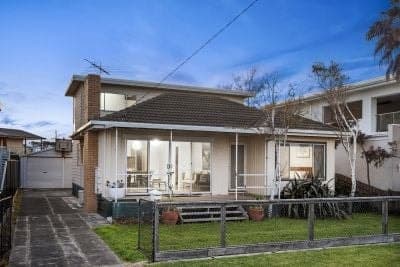 205 The Esplanade, Indented Head - Thumbnail 2