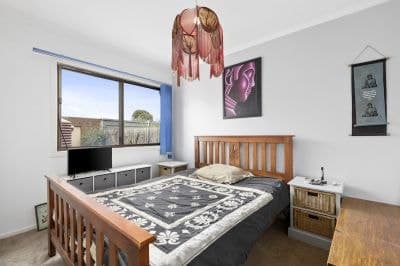 11 Lilkenday Avenue, Indented Head - Thumbnail 8