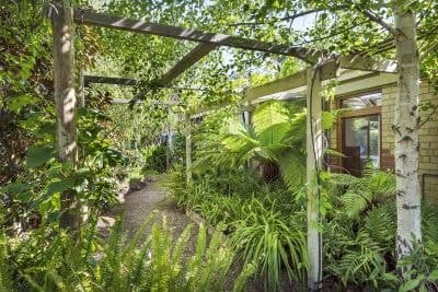 39-41 Glenrana Drive, Indented Head - Thumbnail 4