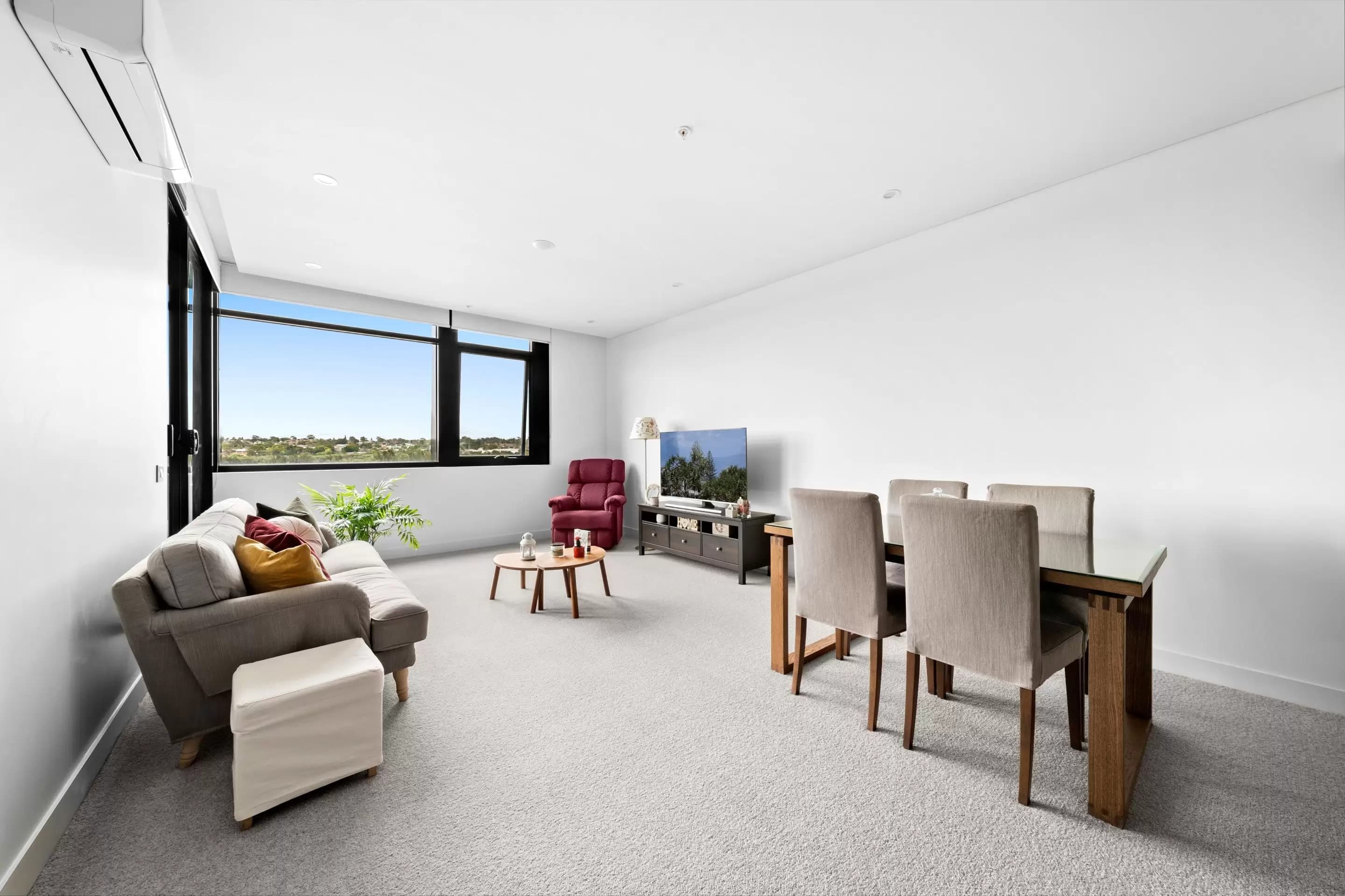 624/8 Lapwing Street, Wentworth Point, Wentworth Point - Image 1