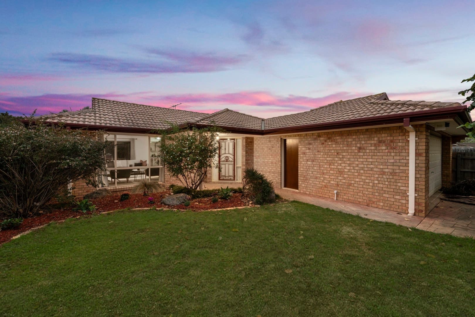 9 Panorama DriveHillside, vic 3037  - Leased, Hillside - Image 1