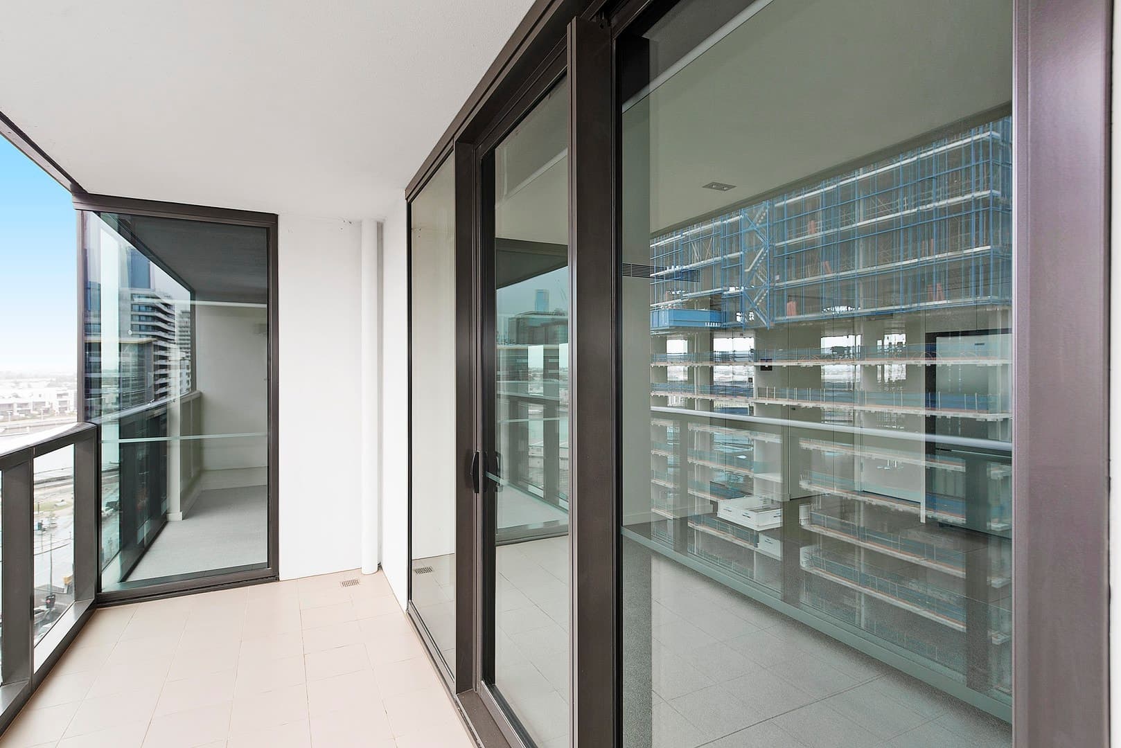 7C/8 Waterside PlaceDocklands, vic 3008  - Leased, Docklands - Thumbnail 3