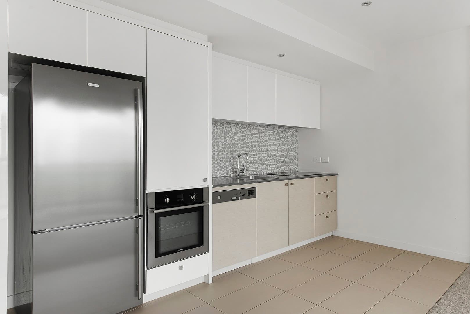 7C/8 Waterside PlaceDocklands, vic 3008  - Leased, Docklands - Thumbnail 4