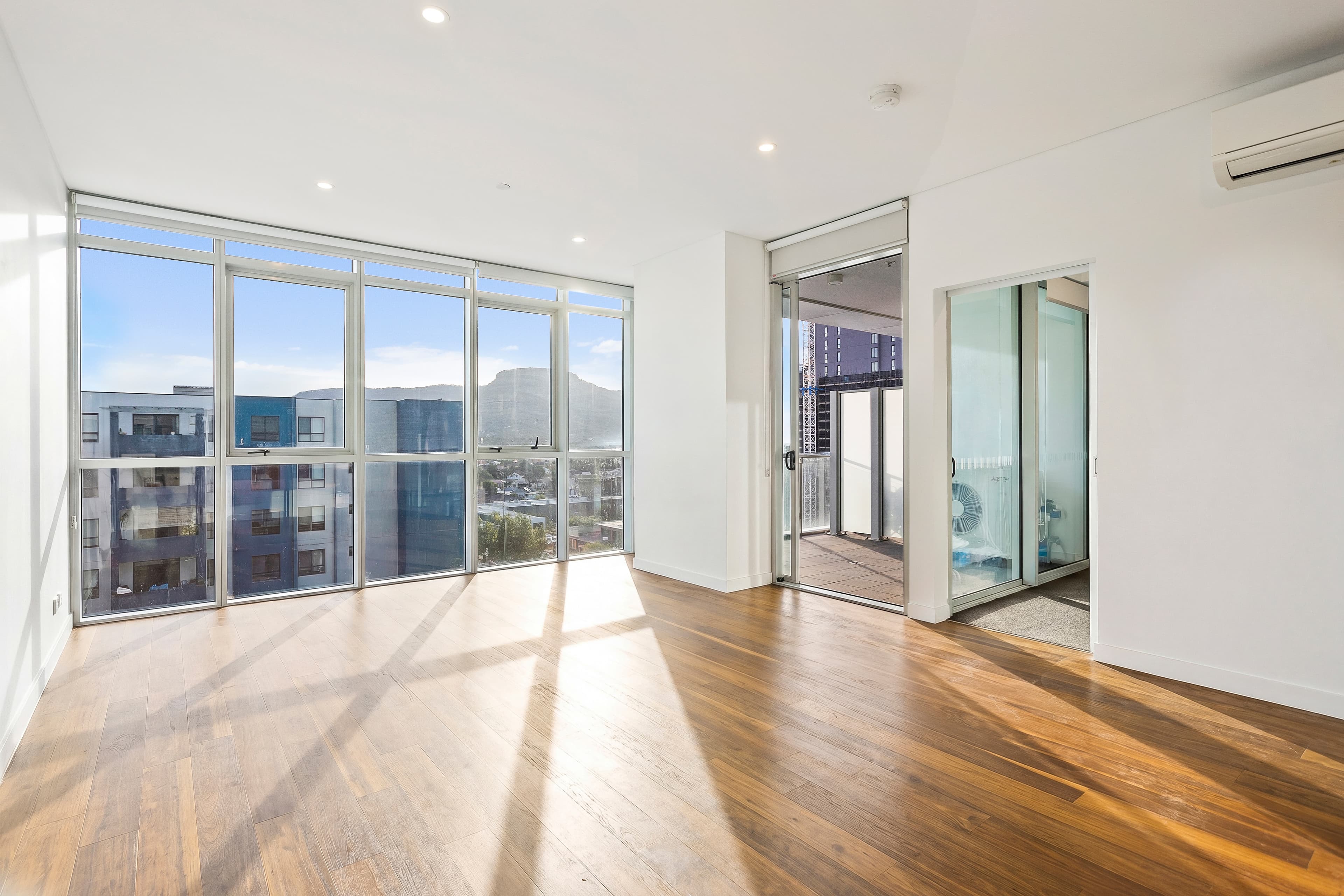 208/10 Regent Street, Wollongong, NSW 2500, Wollongong - Image 1