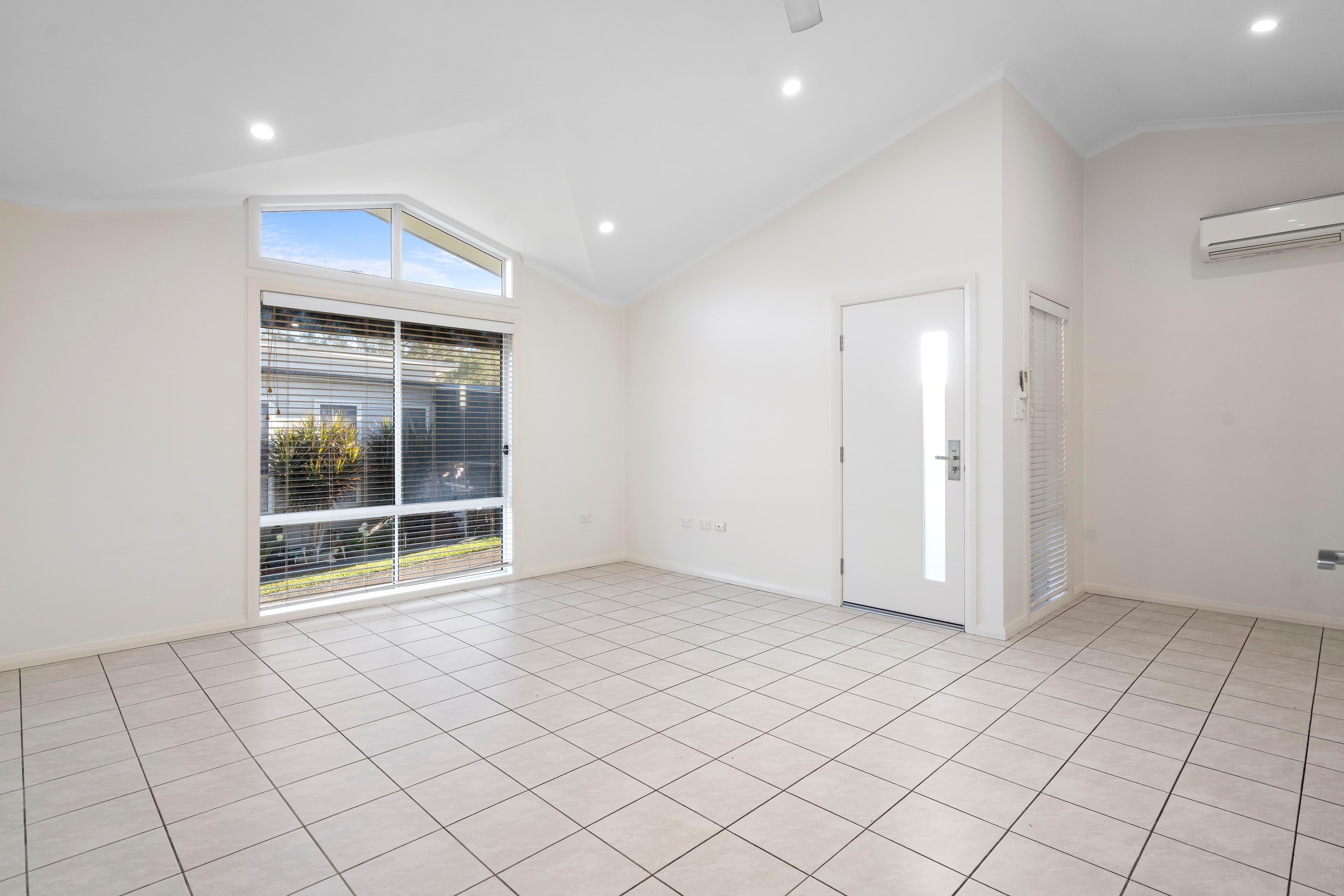 76/2 MacLeay Drive, Halekulani, NSW 2262, Halekulani - Thumbnail 4