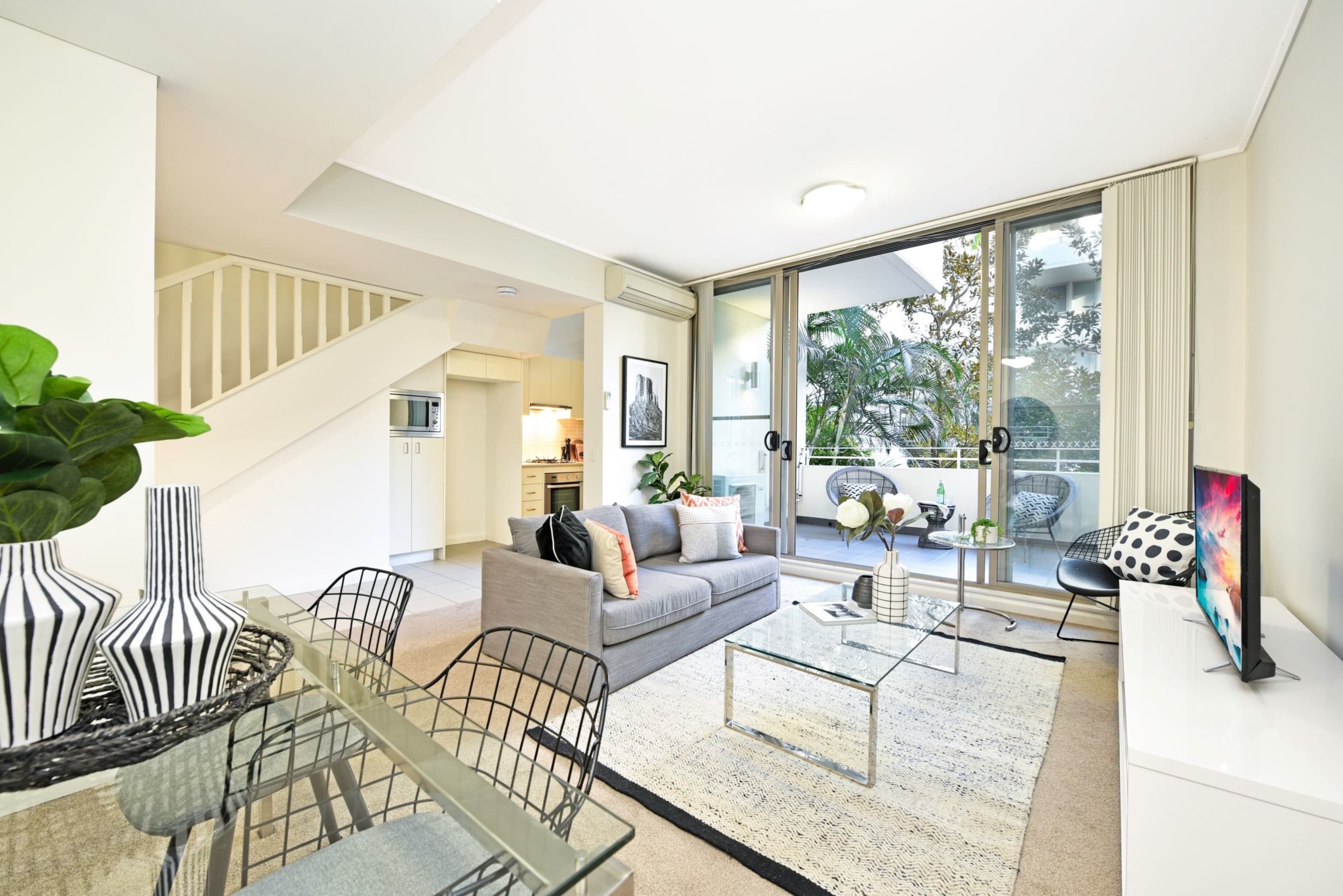 301/19 Hill Road, Wentworth Point, Wentworth Point - Image 1