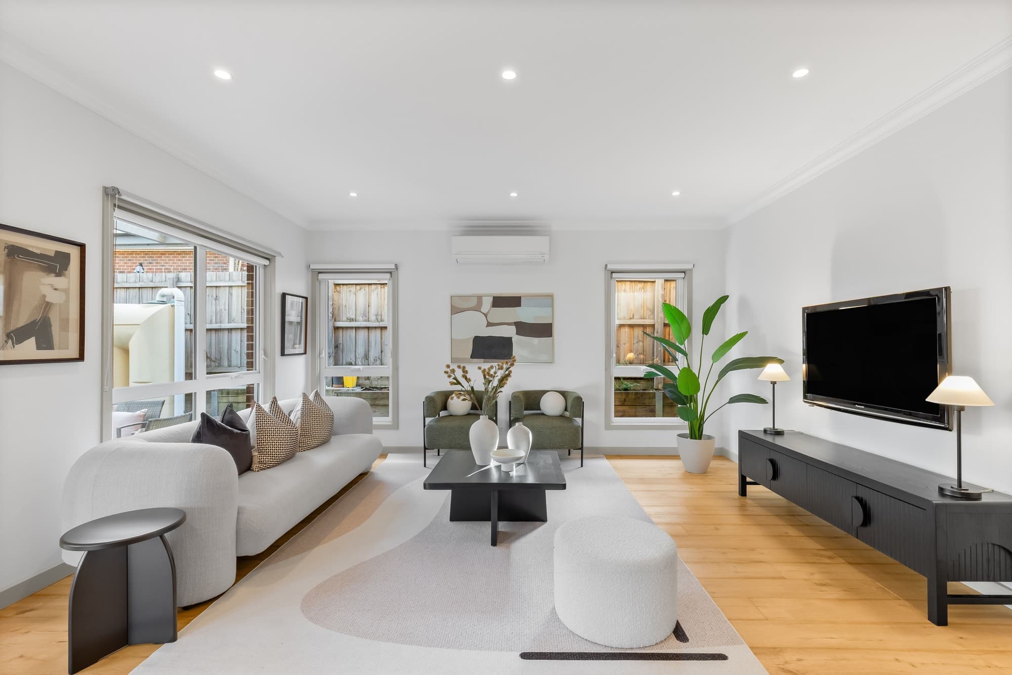32 Hay Street, Box Hill South - Thumbnail 2