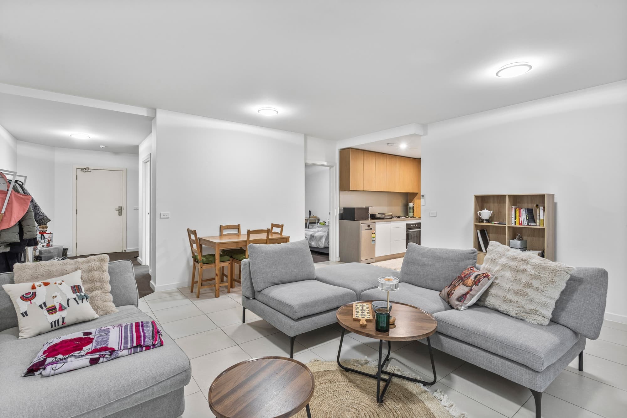 8/2 Cyril Street, Box Hill South - Thumbnail 2