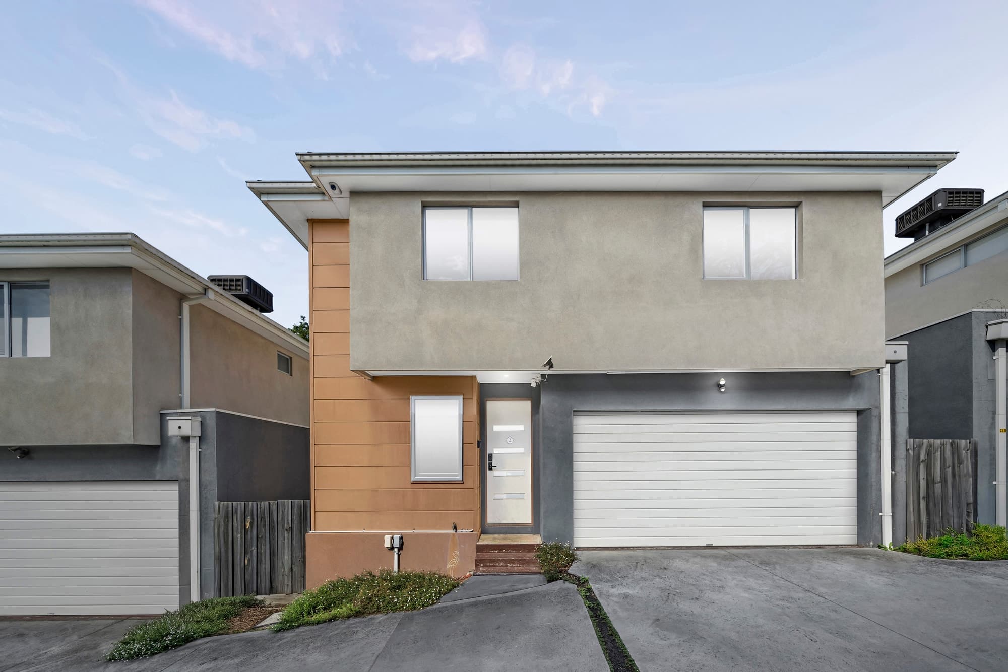 2/2B Derwent Street, Box Hill North - Thumbnail 2