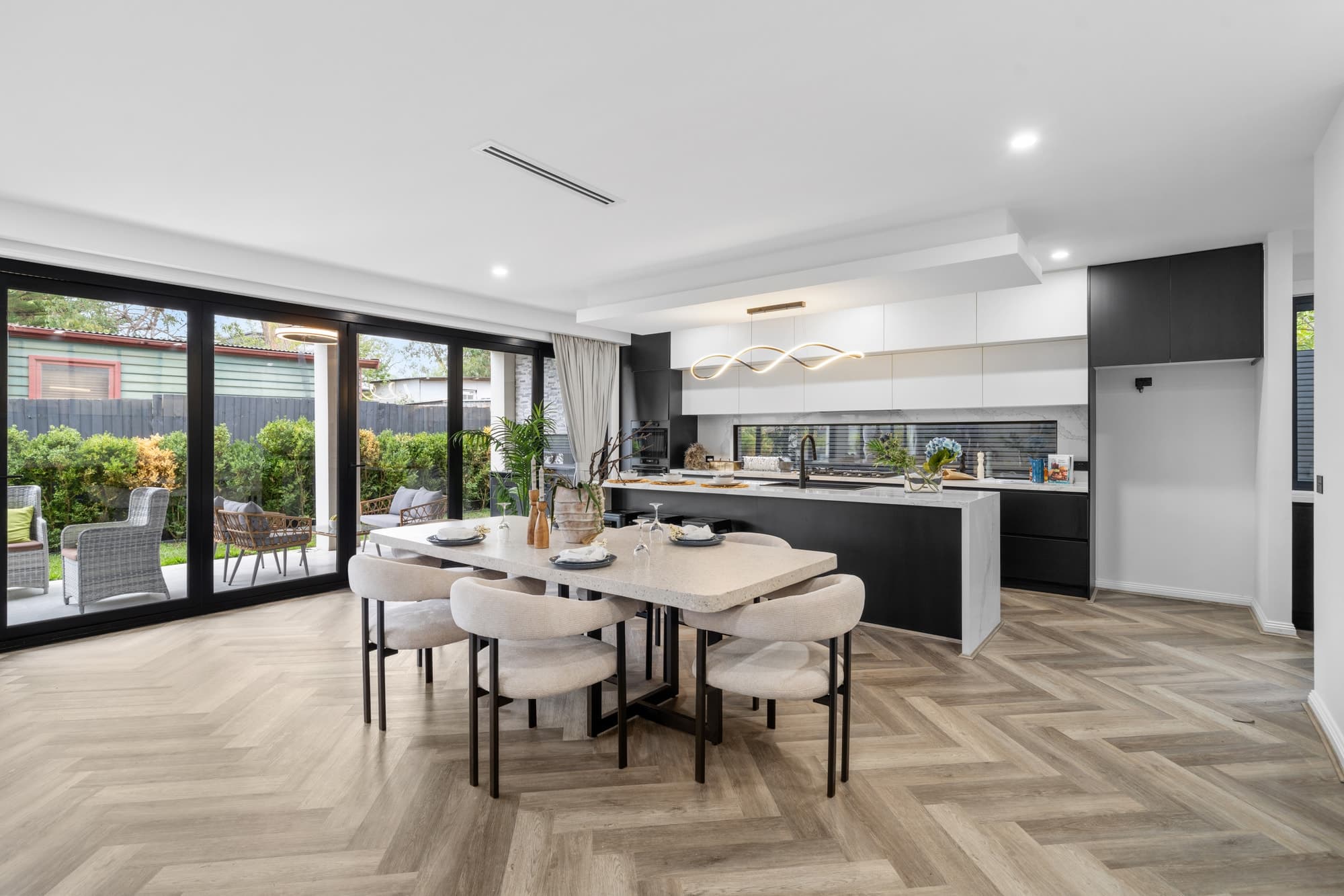 20 Denman Street, Mitcham - Thumbnail 6