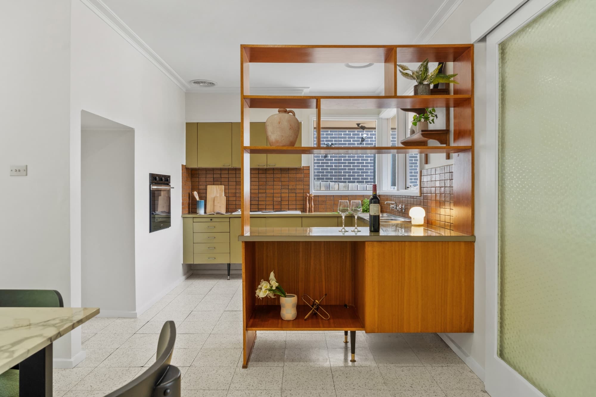 8 Mall Court, Blackburn North - Thumbnail 4