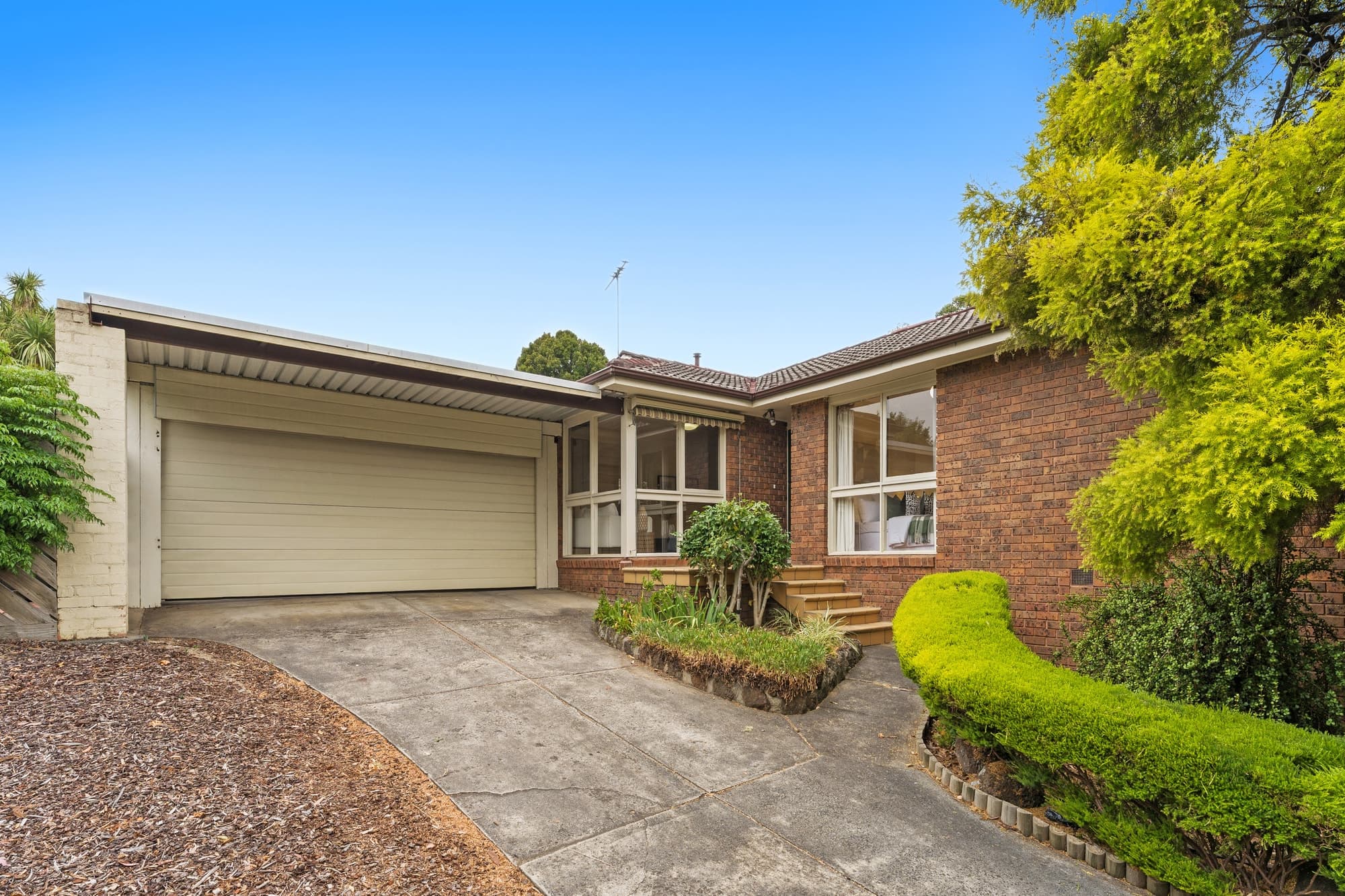 21 Dianne Street, Doncaster East - Thumbnail 2